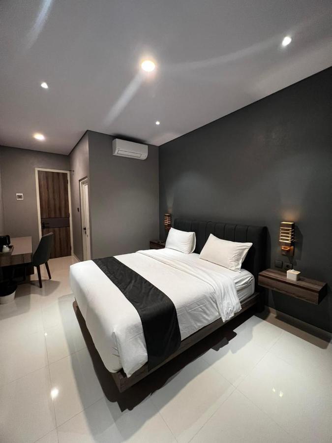 Syailendra Hotel Syariah ジェパラ エクステリア 写真