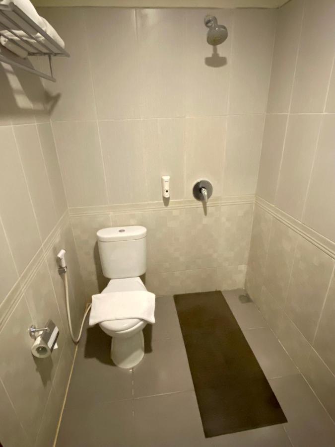 Syailendra Hotel Syariah ジェパラ エクステリア 写真